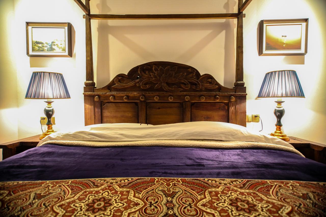 Energy Space Healing Inn Shangri-La Ngoại thất bức ảnh