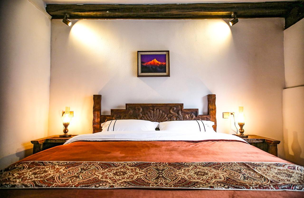 Energy Space Healing Inn Shangri-La Ngoại thất bức ảnh