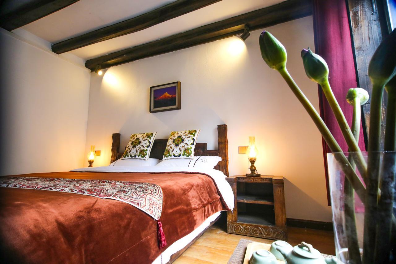 Energy Space Healing Inn Shangri-La Ngoại thất bức ảnh